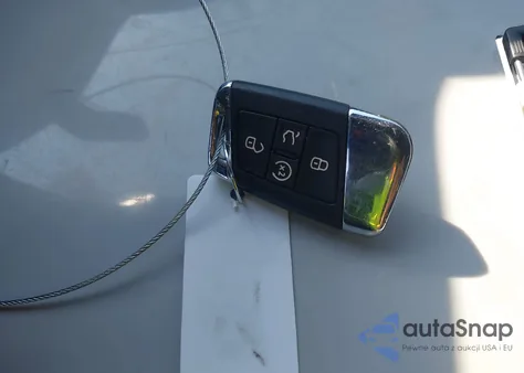 2020 Volkswagen Atlas 2.0T Sel from USA, damaged, VIN 1V2EP2CA6LC500859